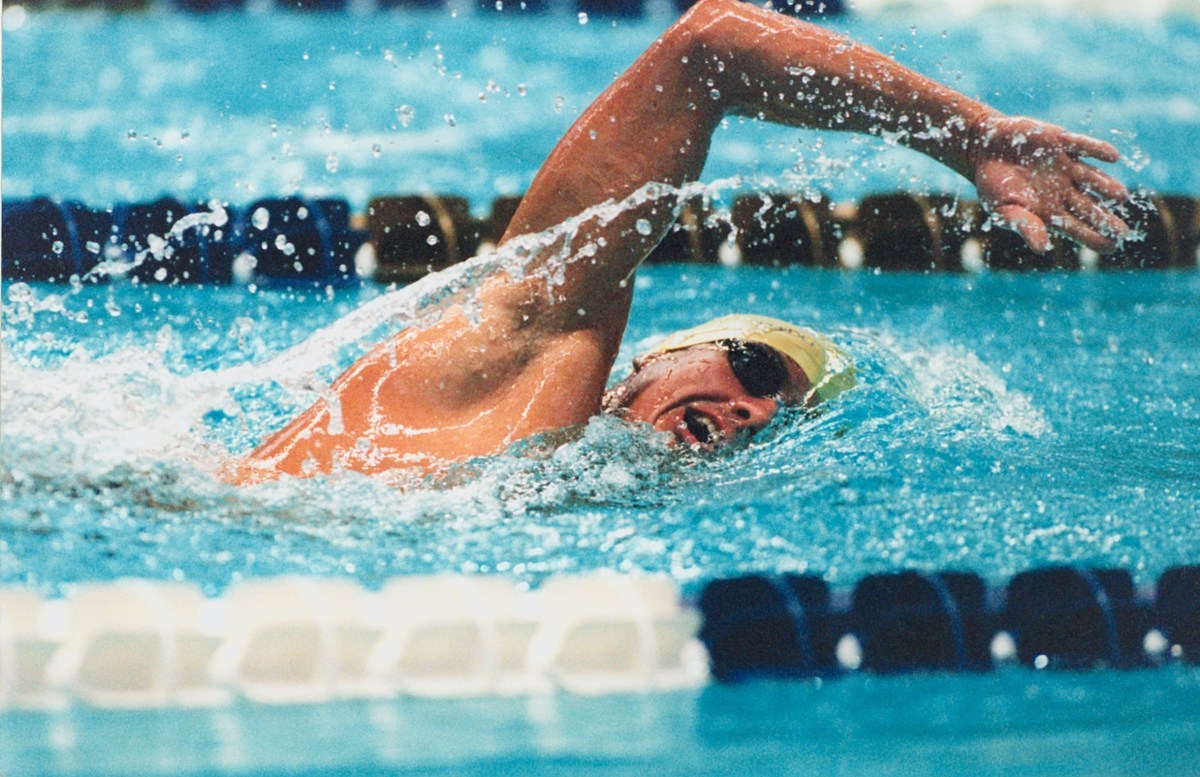 Rèn luyện sức khỏe bơi sải