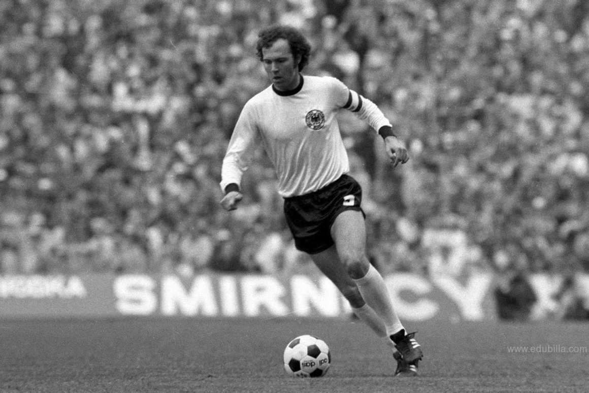 Franz Beckenbauer của (Tây) Đức